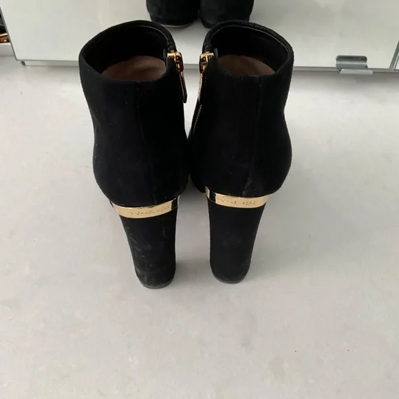 Booties - Picture 2 of 4